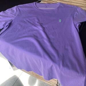 EUC distressed design RL Polo lavender tee with green pony size M custom fit